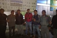 Tersangka Edi, nomor dua dari kiri