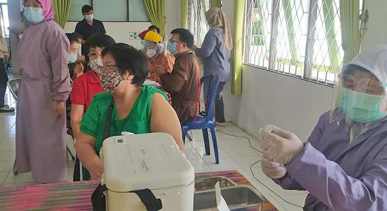 Vaksinasi Masal di Kota Banjarmasin