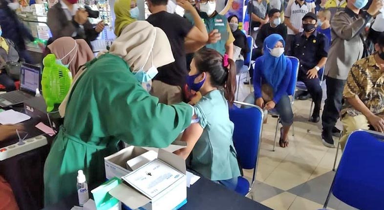 Vaksinasi di Kota Banjarmasin