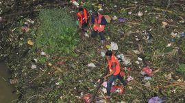 sampah di Sungai Martapura