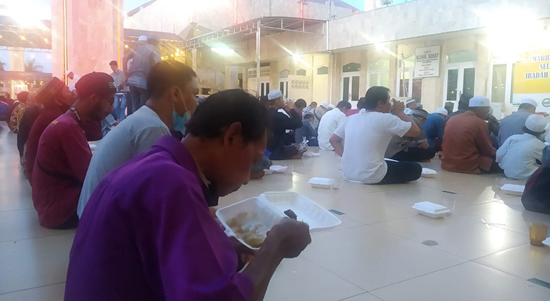 Buka bersama (bukber) yang biasanya dilakukan Masjid Raya Sabilal Muhtadin (1)