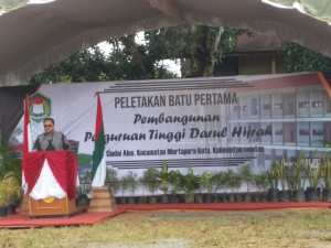 Sultan Banjar Pangeran Khairul Saleh menghadiri peletakan batu pertama Perguruan Tinggi Darul Hijrah