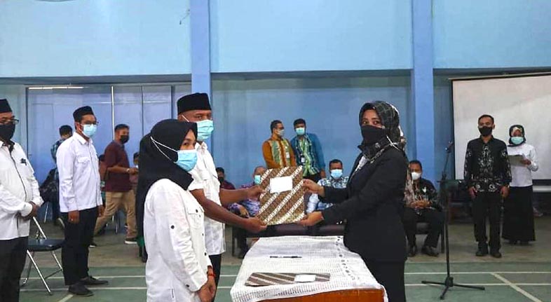 pelantikan anggota PPK dan PPS untuk pemungutan suara ulang (PSU) pada Pilgub Kalsel Tahun 2020 (1)