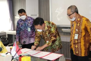 rapat penyerahan 14 Sertifikat Fasilitas Umum (FSU) Perumahan dalam rangka menjadi atas nama Pemerintah Kota Banjarmasin (2)