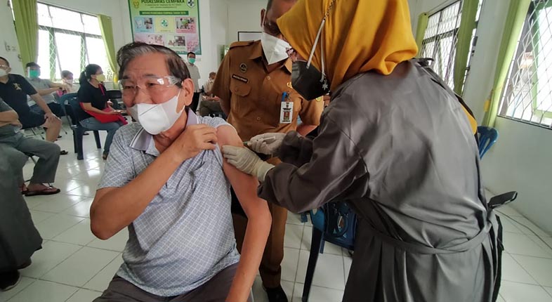 vaksinasi Lansia Di Kota Banjarmasin