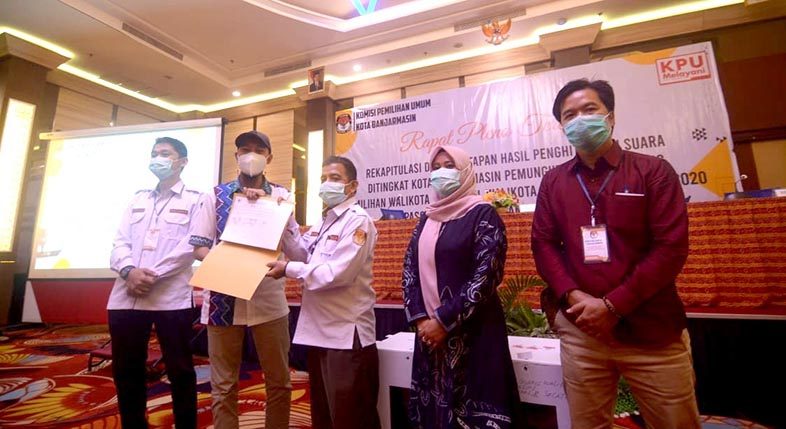 rapat pleno terbuka yang digelar Komisi Pemilihan Umum (KPU) Kota Banjarmasin