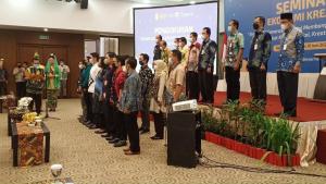 Pengukuhkan Forum Ekonomi Kreatif Kota Banjarmasin masa bakti 2021-2025 di salah satu hotel ternama di Kota Banjarmasin (2)