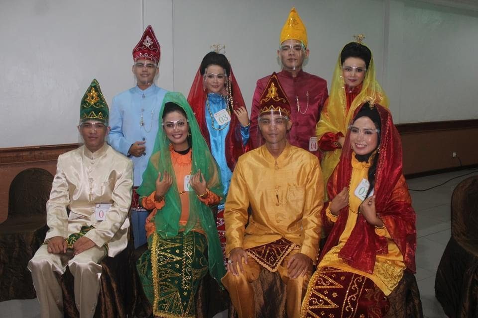 Grand Final Pemilihan Nanang Galuh (Naga) Banjar Kota Banjarmasin yang bertempat di Hotel Banjarmasin Internasional (HBI) Grand Final Pemilihan Nanang Galuh (Naga) Banjar Kota Banjarmasin yang bertempat di Hotel Banjarmasin Internasional (HBI)