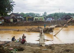 RUSAK akibat Banjir, RPK dan VRI bakal Bangun Jembatan Gantung di Desa Alat HST (2)