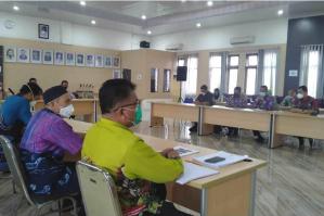Rapat Koordinasi Kontijensi Kesiapsiagaan Menghadapi lonjakan kasus Covid-19 yang dilaksanakan Dinas Kesehatan Kota Banjarmasin (2)