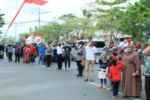 BUNYIKAN SIRINE dan Hentikan Aktivitas Saat Detik-detik Proklamasi (2)