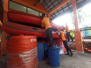 DIBERANGKATKAN Bantuan Banjir Pemko Banjarmasin ke Kalteng (2)