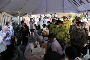 VAKSINASI PELAJAR, Walikota Pantau ke SMA Don Bosco Banjarmasin (2)