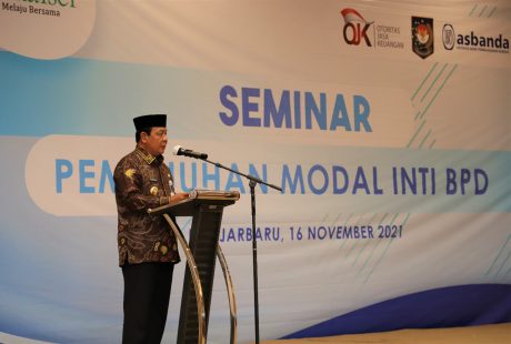 BANK KALSEL Gelar Seminar Pemenuhan Modal Inti BPD, Seluruh Pemegang Saham Dihadirkan (2)
