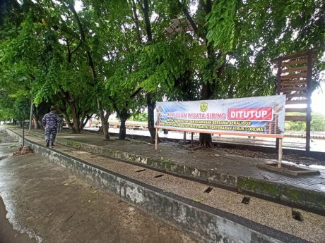 DIKRITIK Penggunaan Aplikasi PeduliLindungi untuk Masuk Siring Pasar Terapung Piere Tendean (2)
