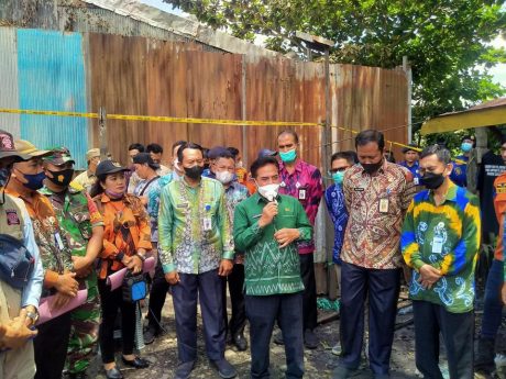 KORBAN KEBAKARAN di Gang Hikmah Diberikan Pemko Banjarmasin Bantuan2