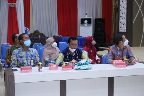 LANSIA BERVAKSIN Diberikan Pemko Banjarmasin Sembako (2)