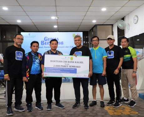 UPZ BANK KALSEL Bantu 2.000 Paket Sembako Percepat Capaian Vaksinasi untuk Lansia