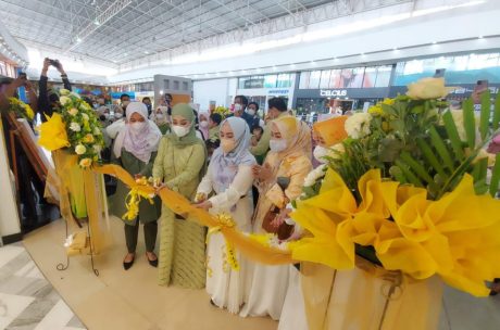 LAUNCHING Store Donna Scarves di Duta Mall Diramaikan Guest Star Citra Kirana (2)