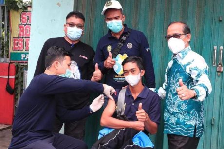 VAKSIN ON THE STREET Selain Banjarmasin Juga Diikuti Warga Gambut (2)