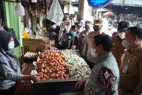 HARGA Bahan Pokok di Banjarmasin Rata-rata Naik, Wali Kota Monitoring Langsung (2)