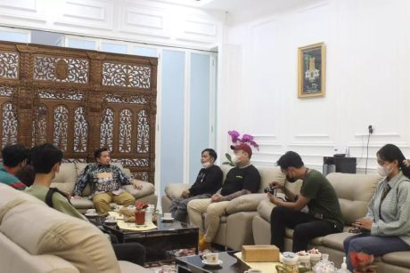 NGOBROL Santai, Berikut Pesan Wali Kota Ibnu untuk Seniman Lokal (2)
