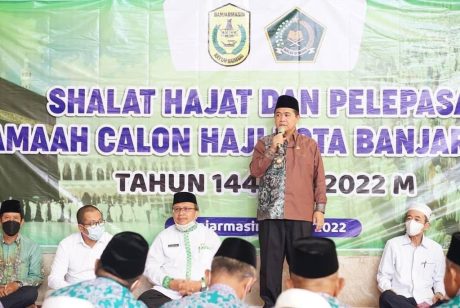 RATUSAN Calon Jamaah Haji Dilepas, Wali Kota Banjarmasin Doakan Mabrur (2)