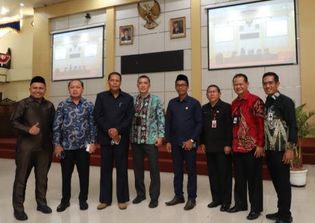 PARIPURNA di DPRD Banjar, Bupati Janji Tambah Modal Bank Kalsel -2