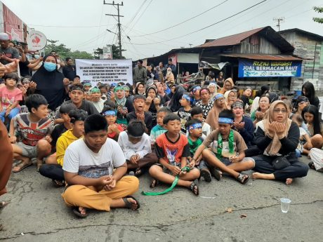 RUANG Dialog Dibuka Pedagang Pasar Batuah, dan Mereka Minta Tambah Kompensasil-2