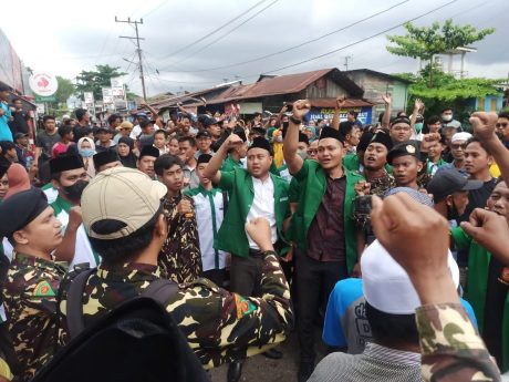 WALI KOTA Diminta Berdialog di Pasar Batuah-2