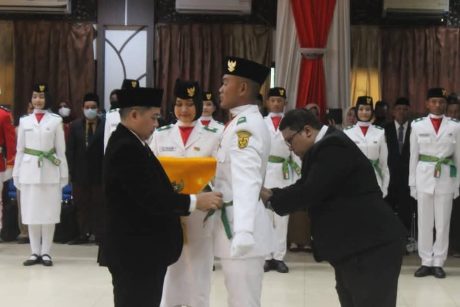 PASKIBRAKA Kota Banjarmasin Dikukuhkan, Siap Kibarkan Sang Merah Putih (2)