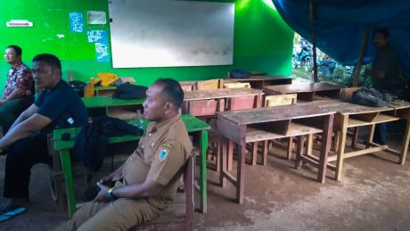 MEMPRIHATINKAN, Kondisi SMAN 1 Pamukan Selatan (2)