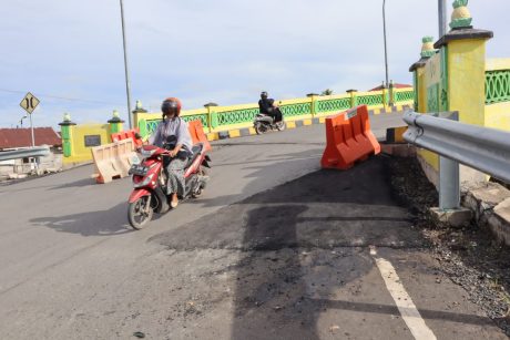 JEMBATAN Gerilya Bermasalah Dulu, Baru Diperbaiki (2)