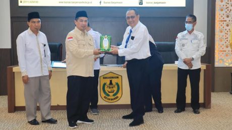 WALI KOTA Ibnu Sina Sabet Penghargaan Basnas Awad 2022 (2)