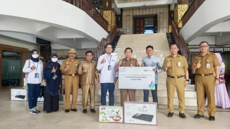 BANTUAN KOMPOR Listrik Diperoleh Puluhan UMKM di Kota Banjarmasin (2)