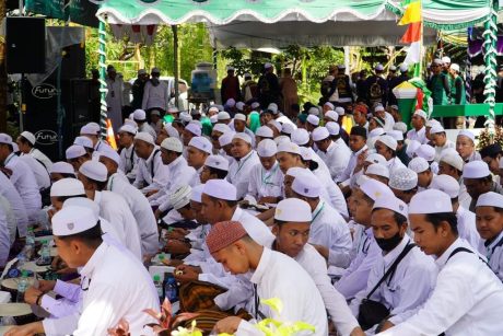 HAUL AGUNG Habib Hamid bin Abbas Bahasyim ke-76 Dipadati Ribuan Jamaah (4)