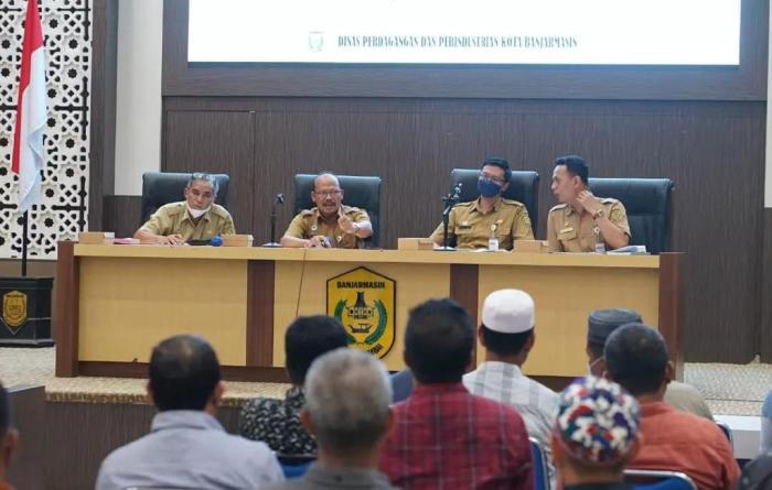 RETRIBUSI PASAR Disosialisasikan Disperdagin Banjarmasin (2)
