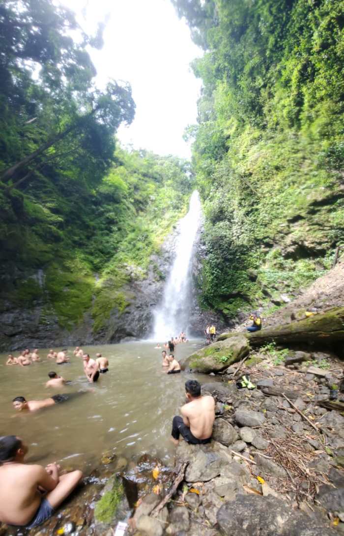 AIR TERJUN Mandin Mangapan, Taman Bumi Meratus yang Mempesona (3)