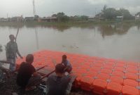 Dermaga apung sudah didirikan tak jauh dari lokasi haul abah guru sekumpul di Kampung Keramat, Martapura Timur. Foto RW