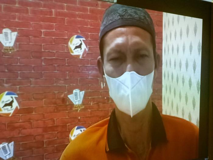 Mantan Kepala Desa Muara Kintap Kabupaten Tala, Rastu diganjar 5 tahun penjara oleh majelis hakim Tipikor (Tindak Pidana Korupsi Banjarmasin. Foto HD