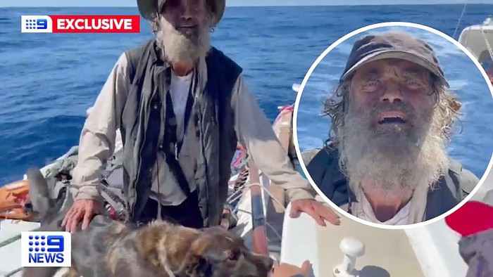 Tim Shaddock (51), pelaut Australia dan anjingnya berhasil diselamatkan kapal pukat. (Foto: 9News)