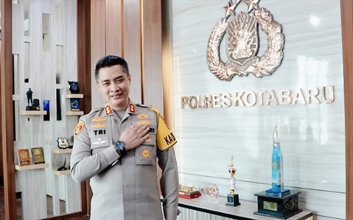 Kapolres Kotabaru AKBP Tri Suhartanto. (Instagram/@polreskotabaru)