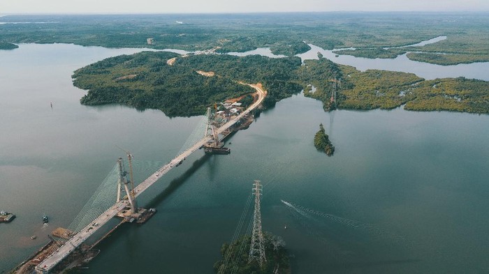 Jembatan Pulau Balang II di Pulau Kalimantan. Foto: Dok. PT Hutama Karya (Persero)
