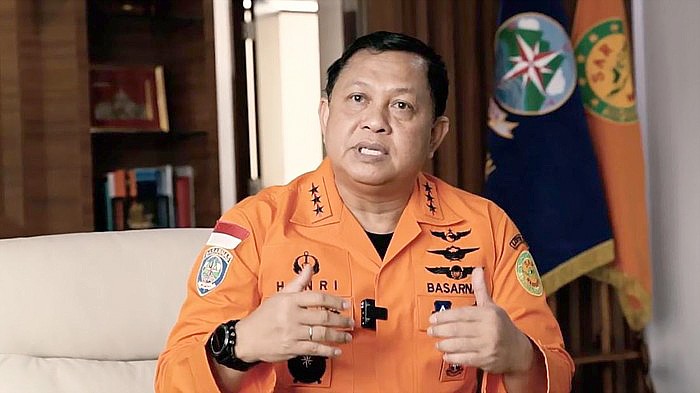 Kabasarnas Marsdya Henri Alfiandi ditetapkan KPK sebagai tersangka kasus suap pengadaan barang dan jasa di Basarnas. (Capture: 
Youtube@BASARNASOFFICIAL)