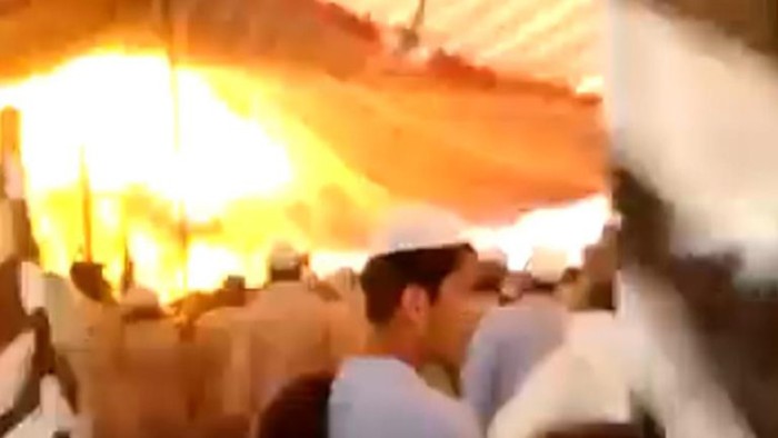 
Momen ledakan di distrik Bajur, Khyber Pakhtunkhwa, Pakistan, Minggu (30/7/2023) yang mematikan yang menewaskan 40 orang tewas. (capture: news.sky.com)