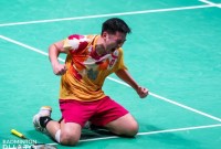 Kunlavut Vitidsarn (Thailand) berselebrasi usai menjadi juara dunia pada Kejuaraan Dunia 2023 dengan mengalahkan Kodai Naraoka (Jepang) dengan skor 19-21, 21-18, 21-7 di Royal Arena, Kopenhagen, Denmark, Minggu (27/8/2023). (MIKAEL ROPARS/BADMINTON PHOTO)