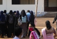 Ilustrasi. Siswi muslim di India. (AP Photo)
