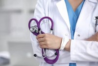 Ilustrasi. Dalam UU Kesehatan yang baru, aparat penegak hukum harus mendapatkan rekomendasi dari majelis independen untuk memeriksa dokter dan tenaga kesehatan (nakes). (Pixabay)