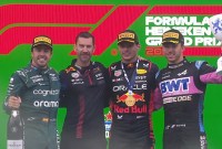 Verstappen menangkan F1 GP Belanda 2023, Alonso 2, dan keberuntungan pada Gasly podium 3 setelah Perez kena penalti lima detik. (Capture: F1.Live)