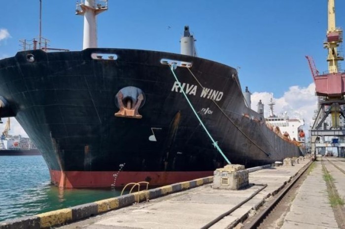 Pengiriman komersial pertama M/V Riva Wind dari Ukraina yang membawa 50.000 ton ton gandum pesanan. (Antara/Dokumentasi Kedubes Ukraina)
